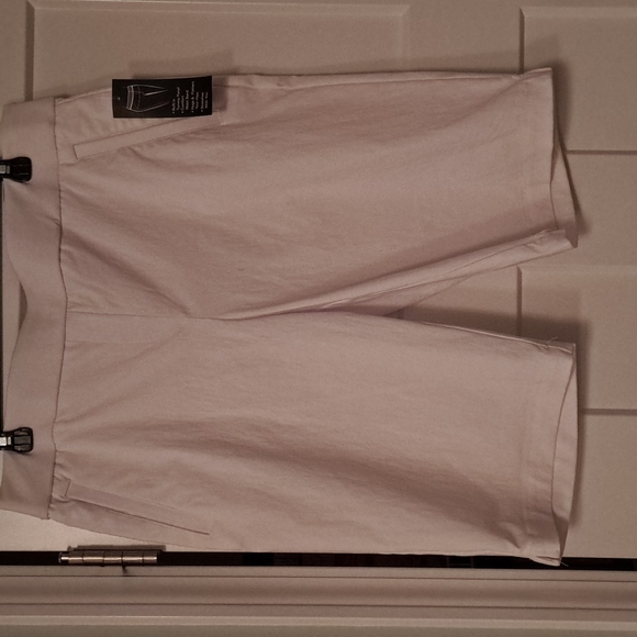 Kim Rogers Pants - New Kim Roger's Bermuda shorts with tags white